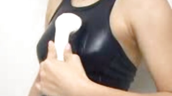 அற்புதமான அலுவலக எழுத்தர் சுசி காலா பணியிடத்தில் உடலுறவு கொண்டார்